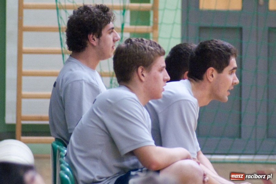 Zdjęcie w galerii na portalu naszraciborz.pl: Grad goli w meczu Galaktikos wiadomości z regionu