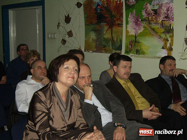 Zdjęcie w galerii na portalu naszraciborz.pl: Niecodzienny koncert Mirażu wiadomości z regionu