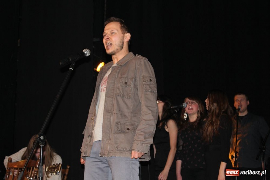 Zdjęcie w galerii na portalu naszraciborz.pl: Koncert finałowy warsztatów wokalnych wiadomości z regionu