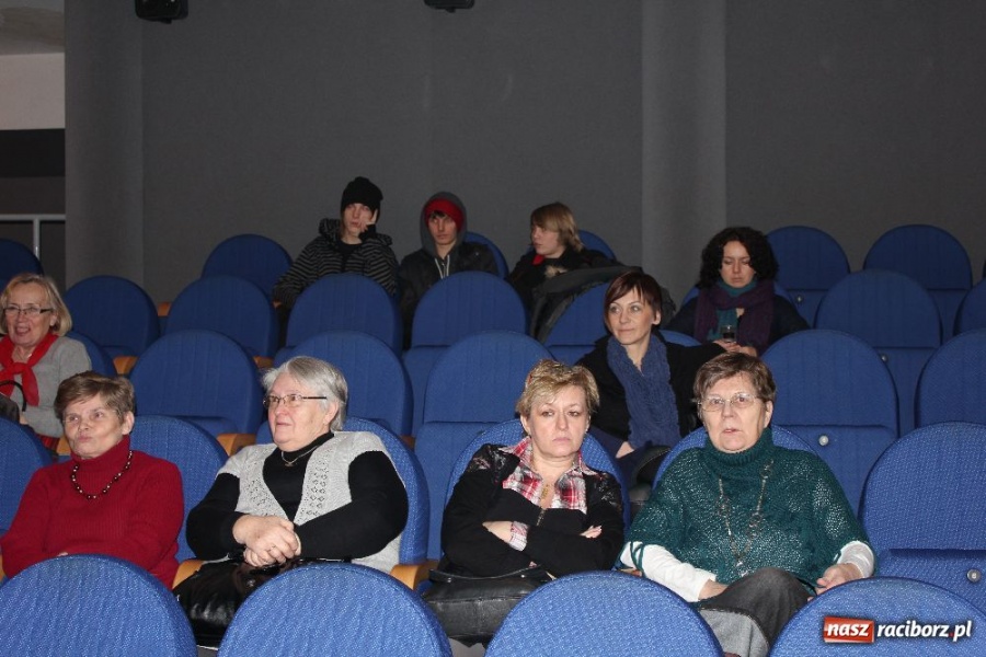 Zdjęcie w galerii na portalu naszraciborz.pl: Koncert finałowy warsztatów wokalnych wiadomości z regionu