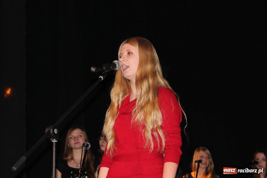 Zdjęcie w galerii na portalu naszraciborz.pl: Koncert finałowy warsztatów wokalnych wiadomości z regionu