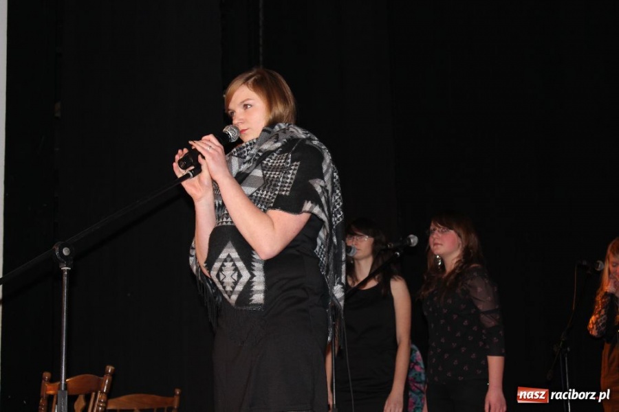 Zdjęcie w galerii na portalu naszraciborz.pl: Koncert finałowy warsztatów wokalnych wiadomości z regionu