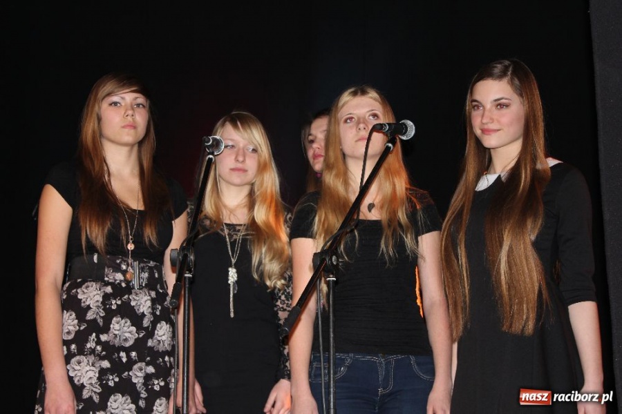 Zdjęcie w galerii na portalu naszraciborz.pl: Koncert finałowy warsztatów wokalnych wiadomości z regionu