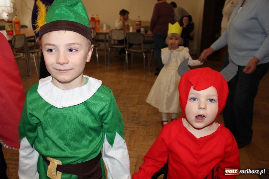 Zdjęcie w galerii na portalu naszraciborz.pl: Karnawałowe szaleństwo w Krzanowicach wiadomości z regionu