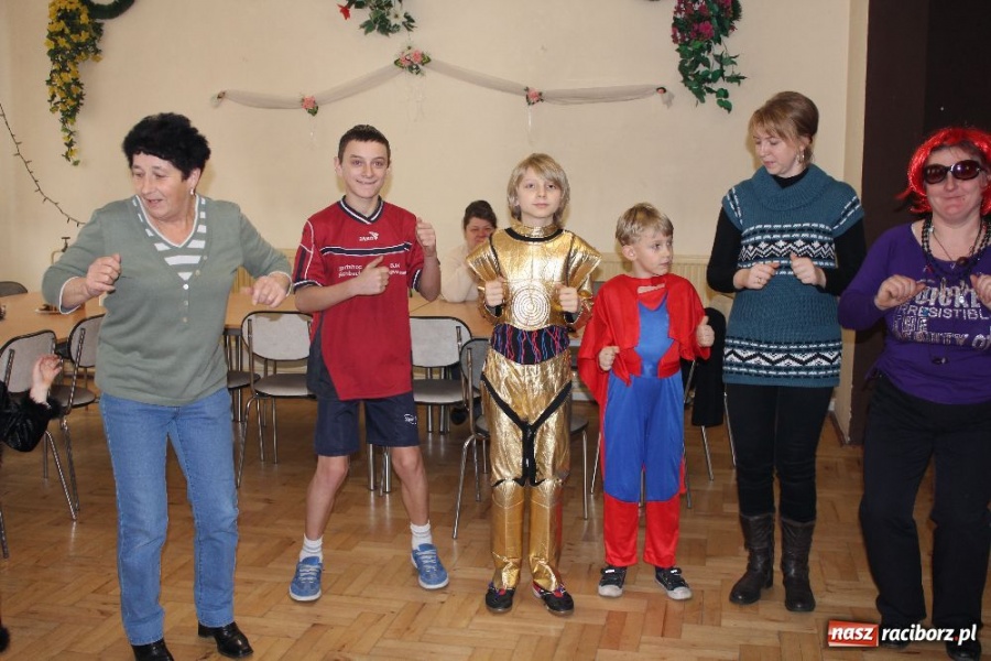 Zdjęcie w galerii na portalu naszraciborz.pl: Karnawałowe szaleństwo w Krzanowicach wiadomości z regionu