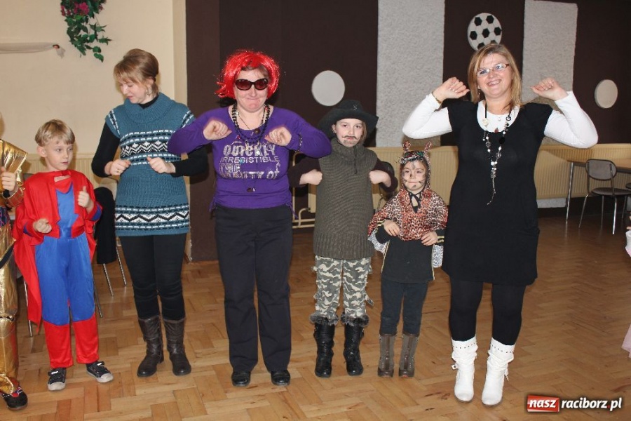 Zdjęcie w galerii na portalu naszraciborz.pl: Karnawałowe szaleństwo w Krzanowicach wiadomości z regionu