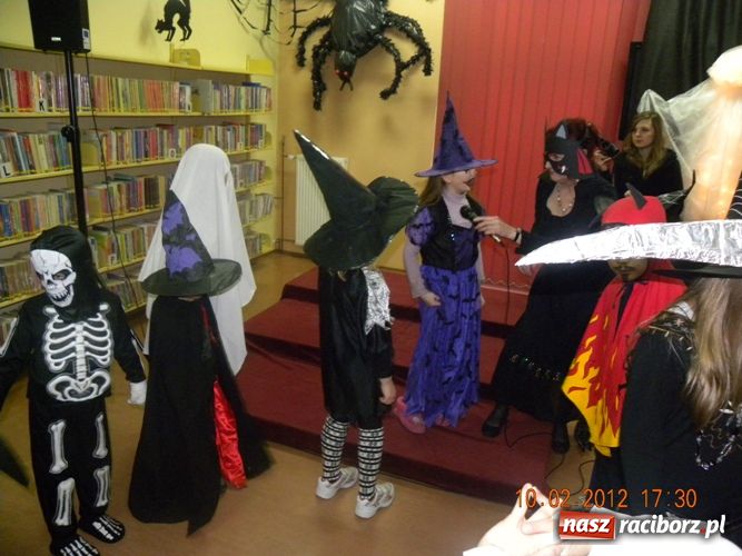 Zdjęcie w galerii na portalu naszraciborz.pl: Niech żyje bal z dreszczykiem wiadomości z regionu