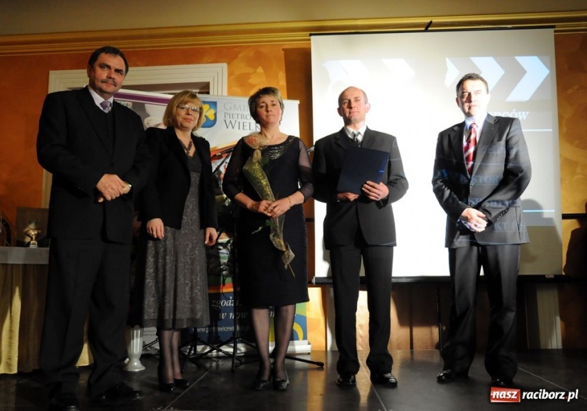Zdjęcie w galerii na portalu naszraciborz.pl: W Pietrowicach nagrodzili biznesmenów wiadomości z regionu