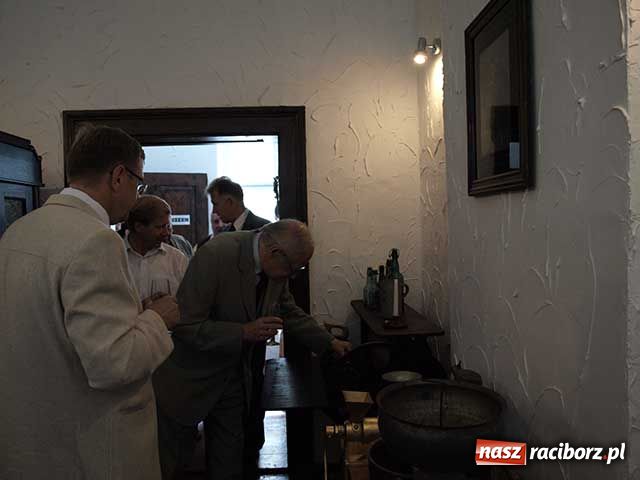 Zdjęcie w galerii na portalu naszraciborz.pl: Muzeum wsi w pałacu wiadomości z regionu