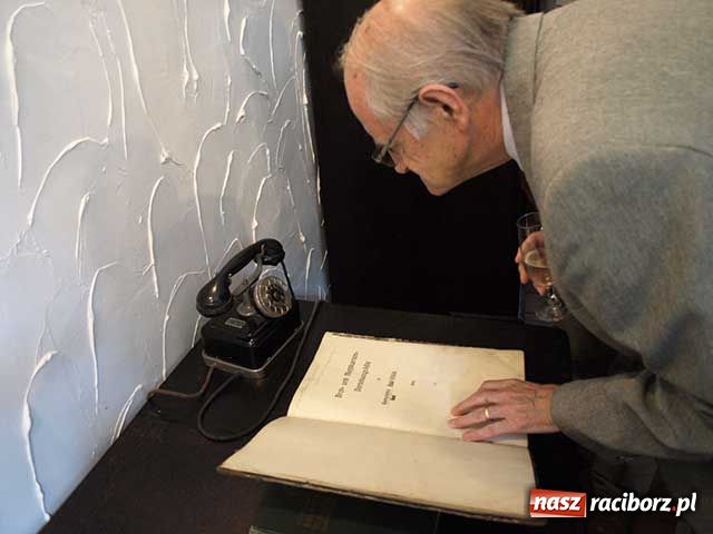 Zdjęcie w galerii na portalu naszraciborz.pl: Muzeum wsi w pałacu wiadomości z regionu