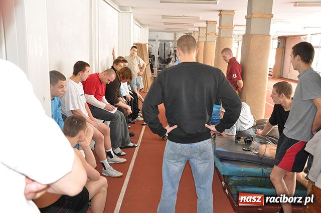 Zdjęcie w galerii na portalu naszraciborz.pl: Memoriał lekkoatletyczny im. Andrzeja Młodego wiadomości z regionu