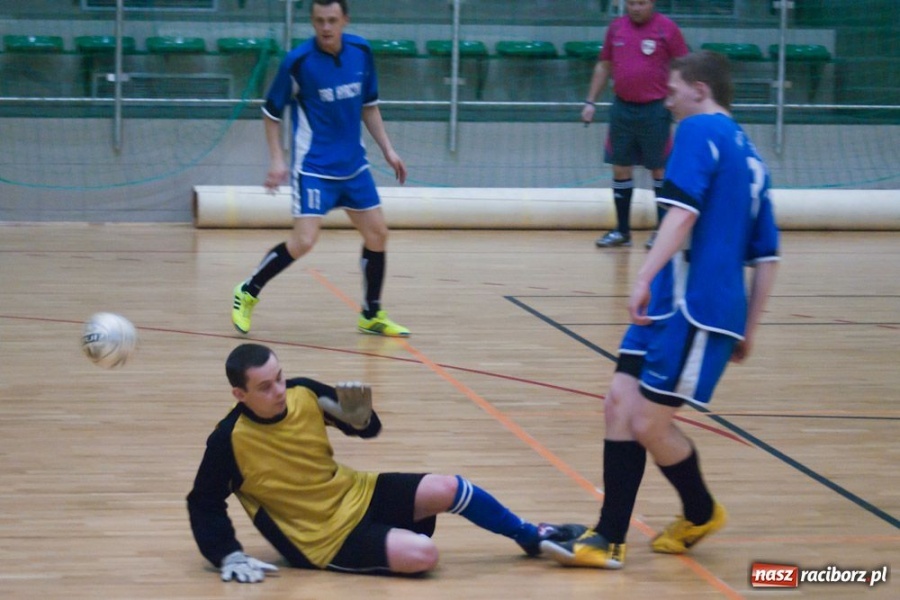 Zdjęcie w galerii na portalu naszraciborz.pl: Sklep Sportowy coraz bliżej awansu wiadomości z regionu