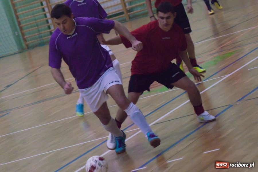 Zdjęcie w galerii na portalu naszraciborz.pl: Sklep Sportowy coraz bliżej awansu wiadomości z regionu