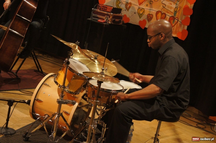Zdjęcie w galerii na portalu naszraciborz.pl: Maciej Fortuna Quartet na Walentynki wiadomości z regionu
