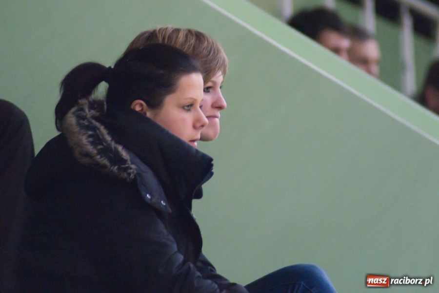 Zdjęcie w galerii na portalu naszraciborz.pl: Cukiernia Gianni gromi wiadomości z regionu