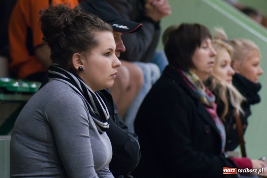 Zdjęcie w galerii na portalu naszraciborz.pl: Cukiernia Gianni gromi wiadomości z regionu