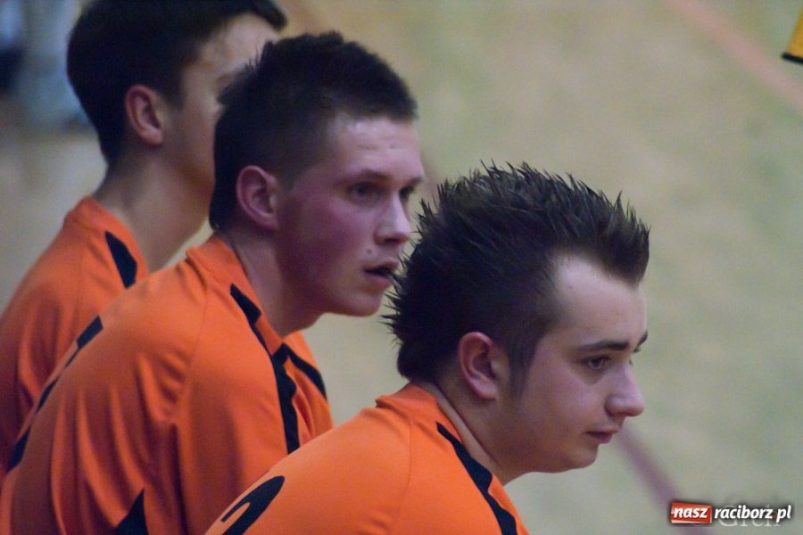 Zdjęcie w galerii na portalu naszraciborz.pl: Cukiernia Gianni gromi wiadomości z regionu