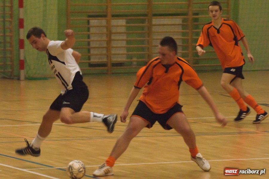 Zdjęcie w galerii na portalu naszraciborz.pl: Cukiernia Gianni gromi wiadomości z regionu