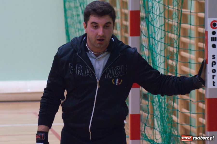 Zdjęcie w galerii na portalu naszraciborz.pl: Cukiernia Gianni gromi wiadomości z regionu