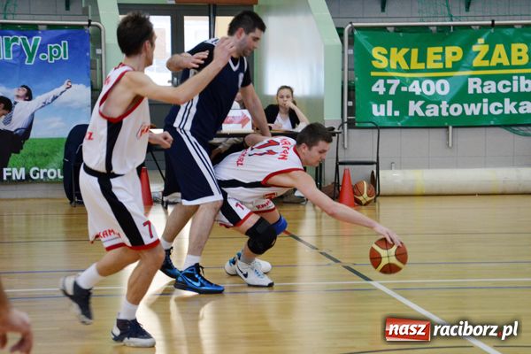 Zdjęcie w galerii na portalu naszraciborz.pl: Brooklyn Basket Liga wznowiła rozgrywki wiadomości z regionu