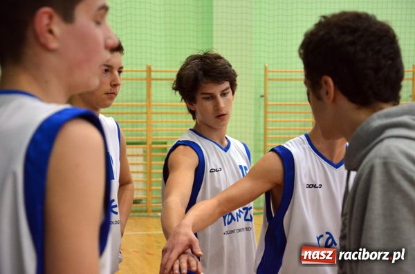 Zdjęcie w galerii na portalu naszraciborz.pl: Brooklyn Basket Liga wznowiła rozgrywki wiadomości z regionu