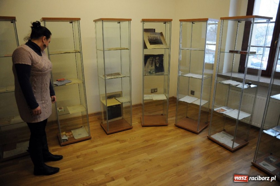 Zdjęcie w galerii na portalu naszraciborz.pl: Skarby ziemi raciborskiej na zamku wiadomości z regionu