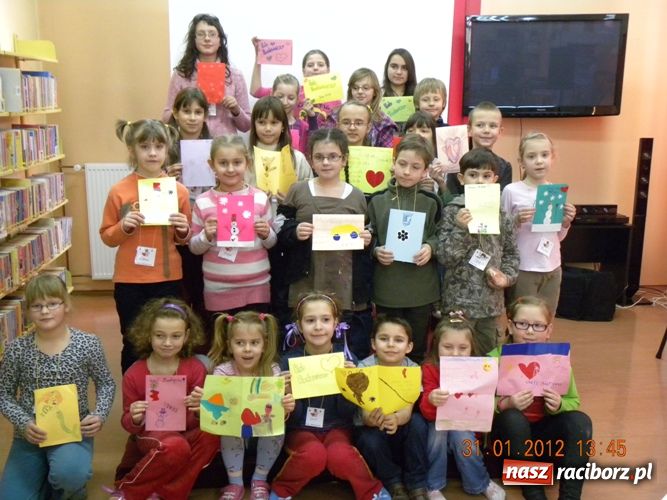 Zdjęcie w galerii na portalu naszraciborz.pl: Ferie z Biblioteką - wspomnienie wiadomości z regionu