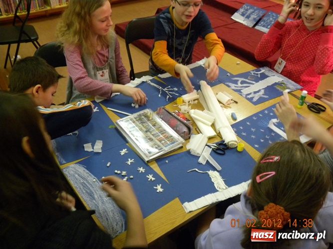 Zdjęcie w galerii na portalu naszraciborz.pl: Ferie z Biblioteką - wspomnienie wiadomości z regionu