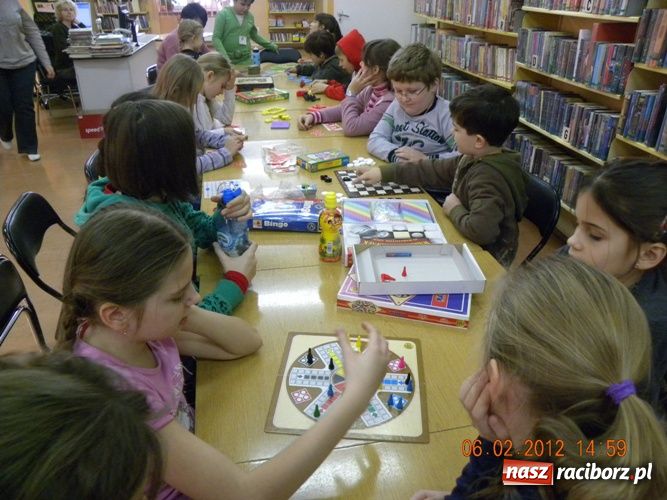 Zdjęcie w galerii na portalu naszraciborz.pl: Ferie z Biblioteką - wspomnienie wiadomości z regionu