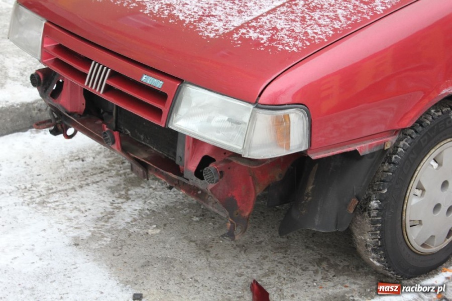 Zdjęcie w galerii na portalu naszraciborz.pl: Był pijany. Rozbił dziewięć aut wiadomości z regionu