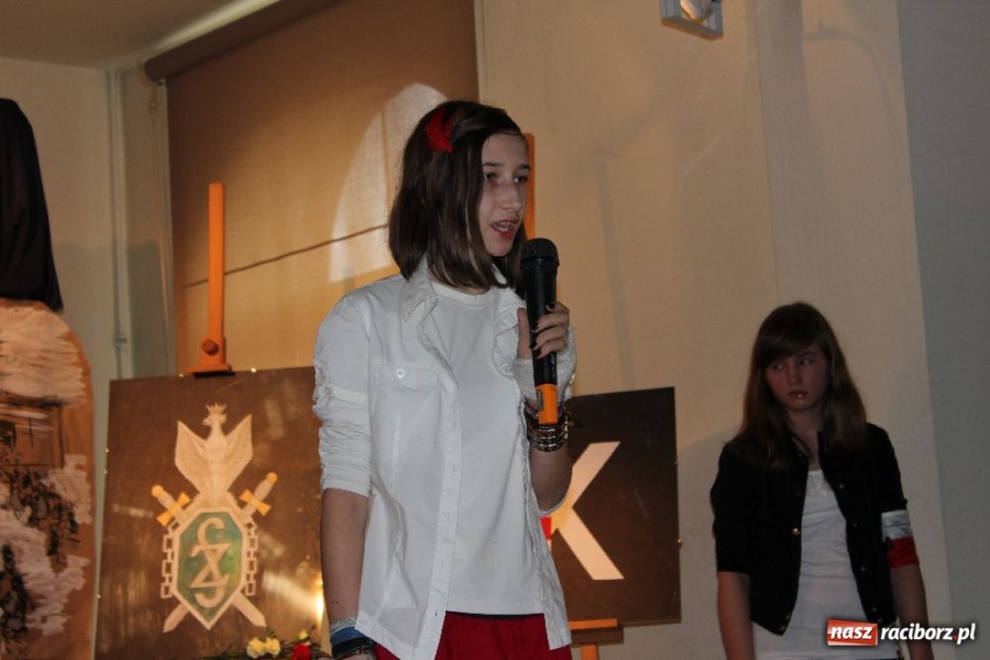 Zdjęcie w galerii na portalu naszraciborz.pl: Uczniowie G5 pamiętają o AK wiadomości z regionu