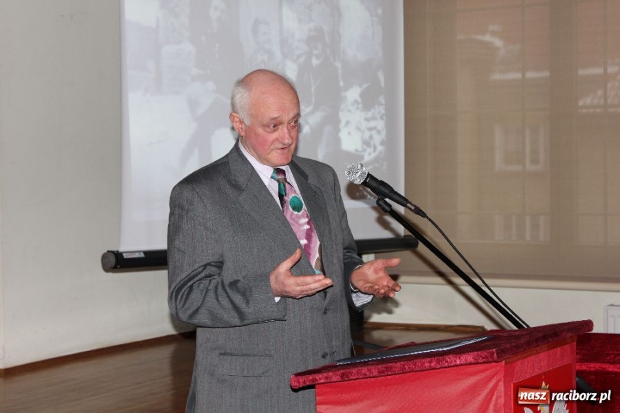 Zdjęcie w galerii na portalu naszraciborz.pl: Uczniowie G5 pamiętają o AK wiadomości z regionu