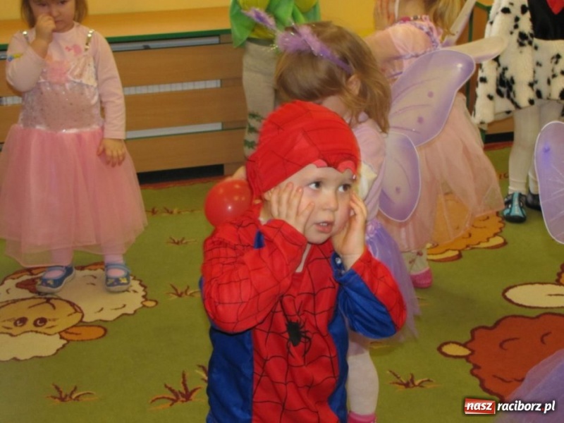 Zdjęcie w galerii na portalu naszraciborz.pl: Bal przebierańców w raciborskim żłobku wiadomości z regionu