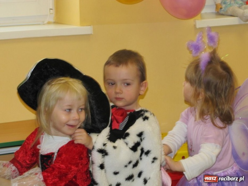 Zdjęcie w galerii na portalu naszraciborz.pl: Bal przebierańców w raciborskim żłobku wiadomości z regionu