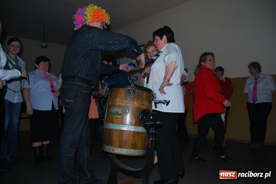 Zdjęcie w galerii na portalu naszraciborz.pl: Co powie tata na widok krawata? wiadomości z regionu