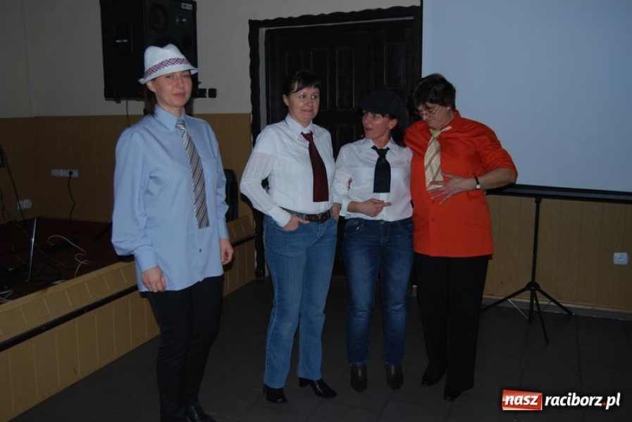 Zdjęcie w galerii na portalu naszraciborz.pl: Co powie tata na widok krawata? wiadomości z regionu