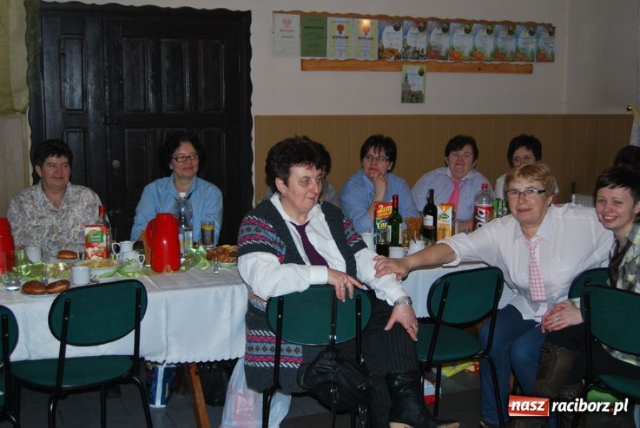 Zdjęcie w galerii na portalu naszraciborz.pl: Co powie tata na widok krawata? wiadomości z regionu