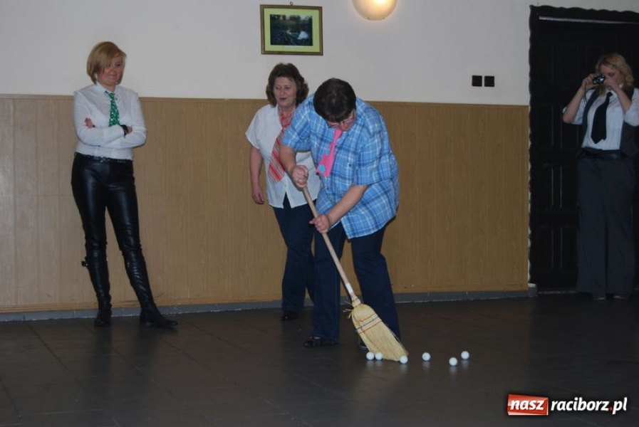 Zdjęcie w galerii na portalu naszraciborz.pl: Co powie tata na widok krawata? wiadomości z regionu