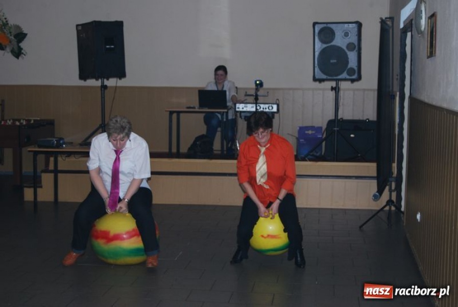 Zdjęcie w galerii na portalu naszraciborz.pl: Co powie tata na widok krawata? wiadomości z regionu