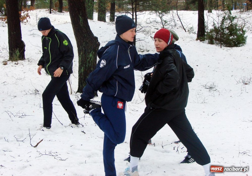 Zdjęcie w galerii na portalu naszraciborz.pl: Unitki szlifują formę nad Bałtykiem wiadomości z regionu