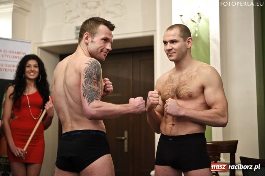 Zdjęcie w galerii na portalu naszraciborz.pl: Dziś ważenie. Jutro Wojak Boxing Night wiadomości z regionu