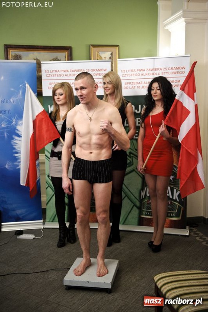 Zdjęcie w galerii na portalu naszraciborz.pl: Dziś ważenie. Jutro Wojak Boxing Night wiadomości z regionu