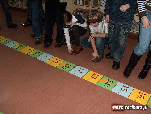 Zdjęcie w galerii na portalu naszraciborz.pl: Między nami archeologami wiadomości z regionu