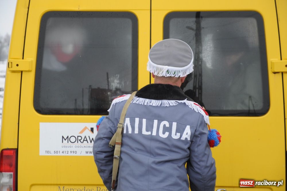 Zdjęcie w galerii na portalu naszraciborz.pl: Miś żegna się już z karnawałem wiadomości z regionu