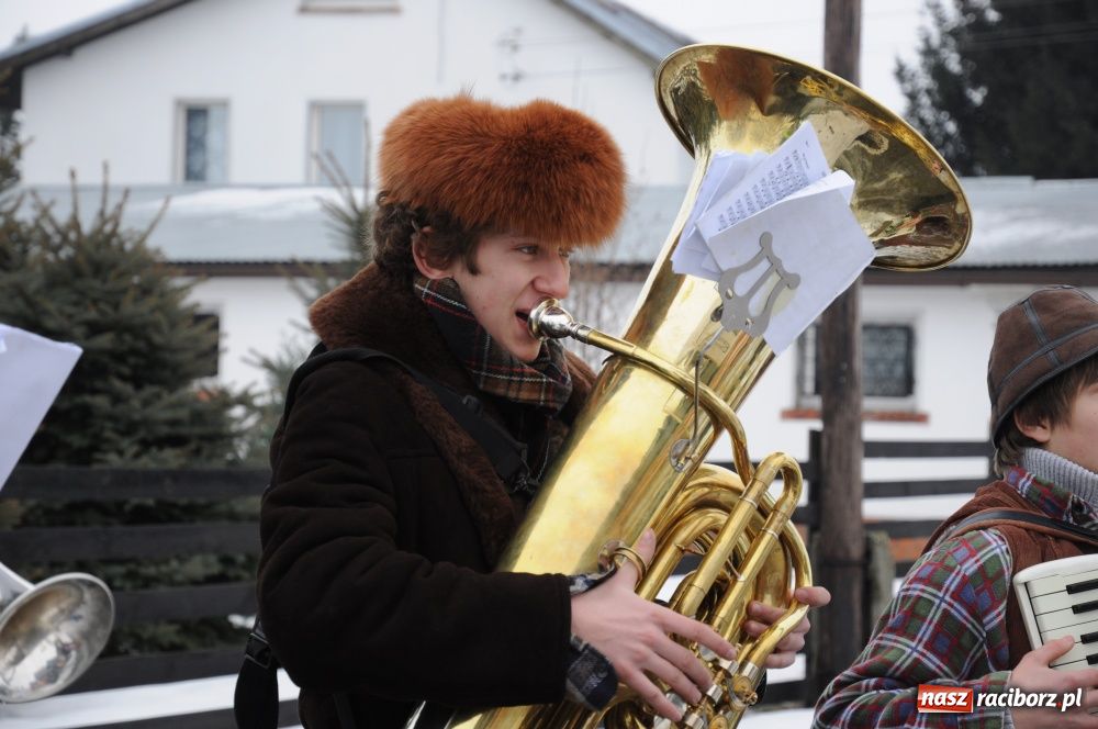 Zdjęcie w galerii na portalu naszraciborz.pl: Miś żegna się już z karnawałem wiadomości z regionu
