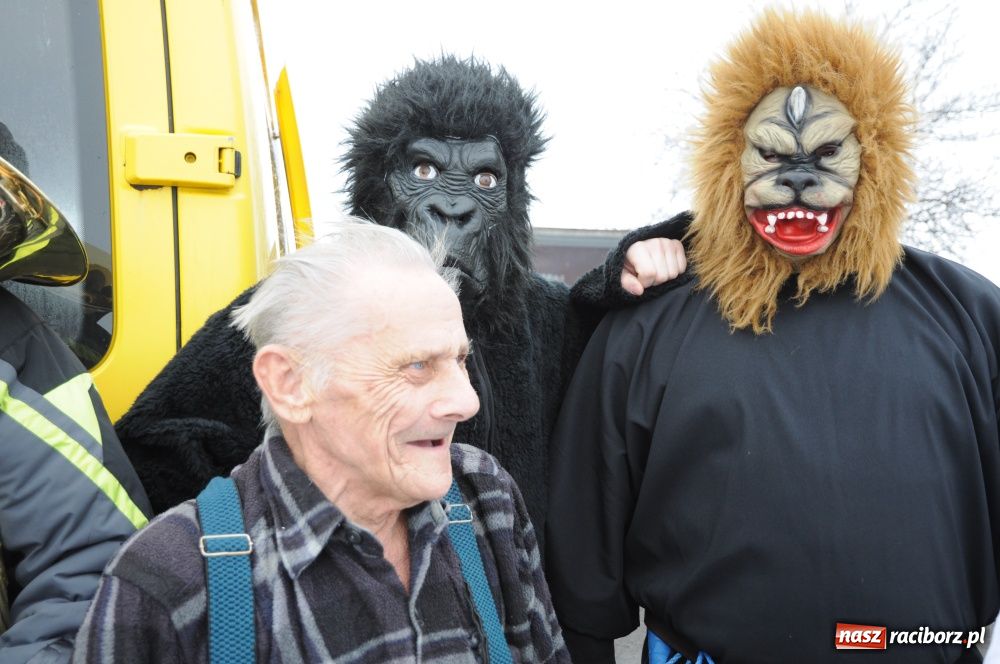 Zdjęcie w galerii na portalu naszraciborz.pl: Miś żegna się już z karnawałem wiadomości z regionu