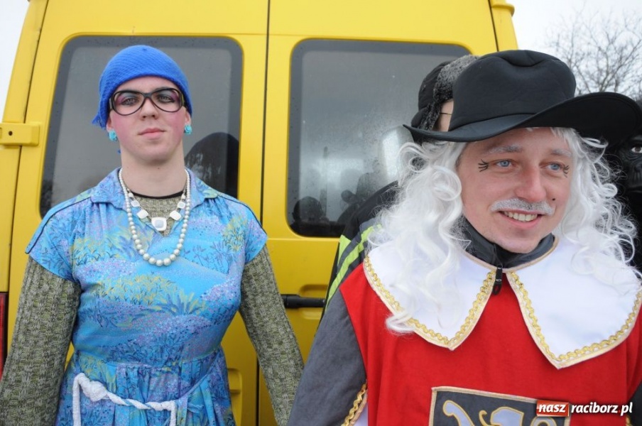 Zdjęcie w galerii na portalu naszraciborz.pl: Miś żegna się już z karnawałem wiadomości z regionu
