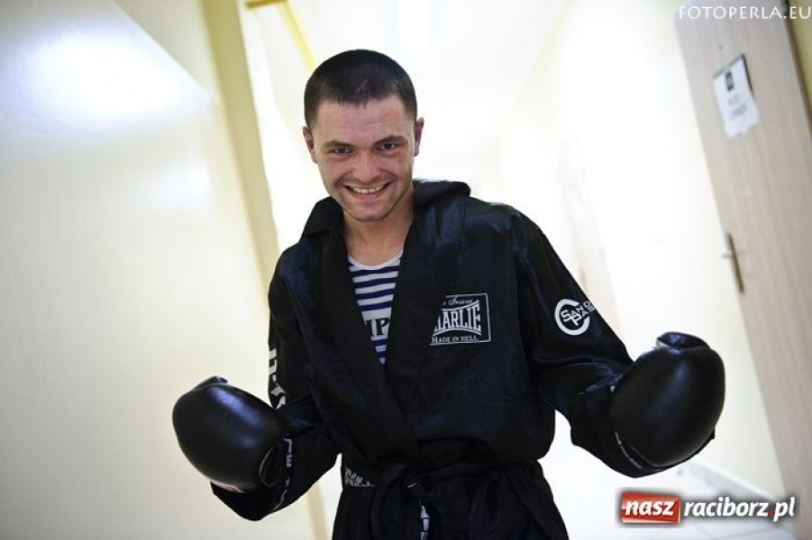 Zdjęcie w galerii na portalu naszraciborz.pl: Wojak Boxing Night w Raciborzu - relacja wiadomości z regionu