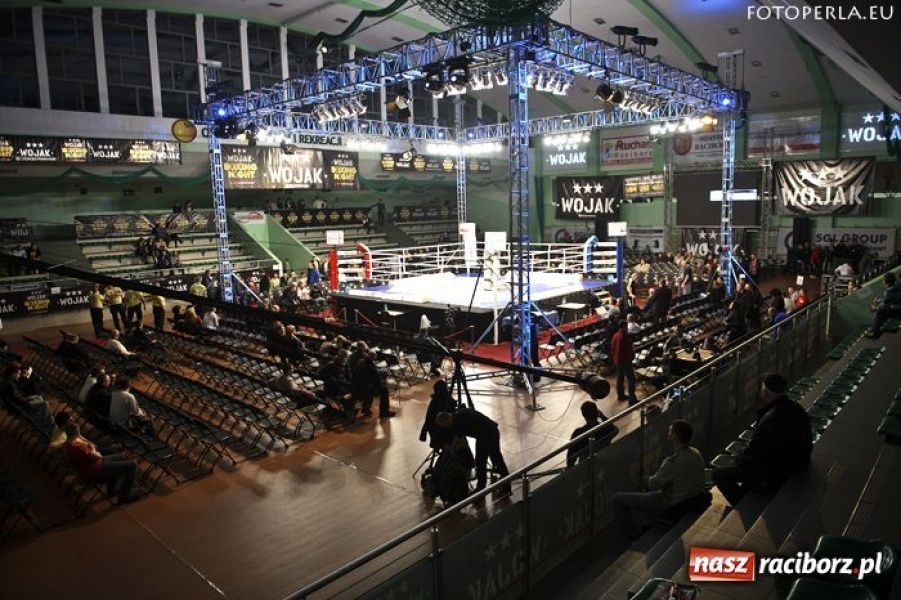 Zdjęcie w galerii na portalu naszraciborz.pl: Wojak Boxing Night w Raciborzu - relacja wiadomości z regionu