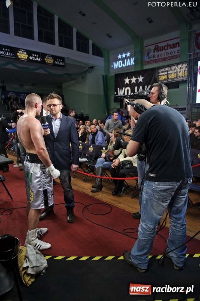 Zdjęcie w galerii na portalu naszraciborz.pl: Wojak Boxing Night w Raciborzu - relacja wiadomości z regionu